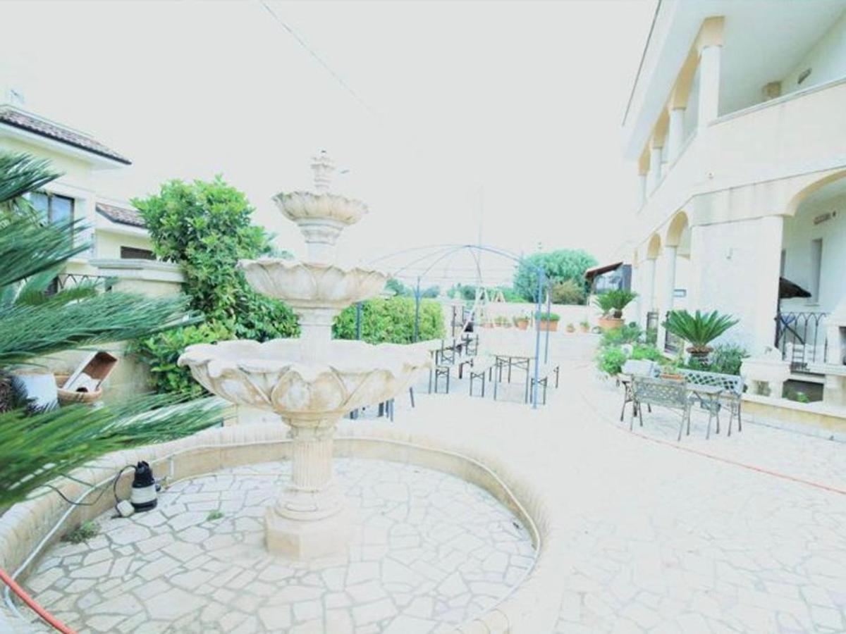 B&B Arcobaleno Salve Exterior foto